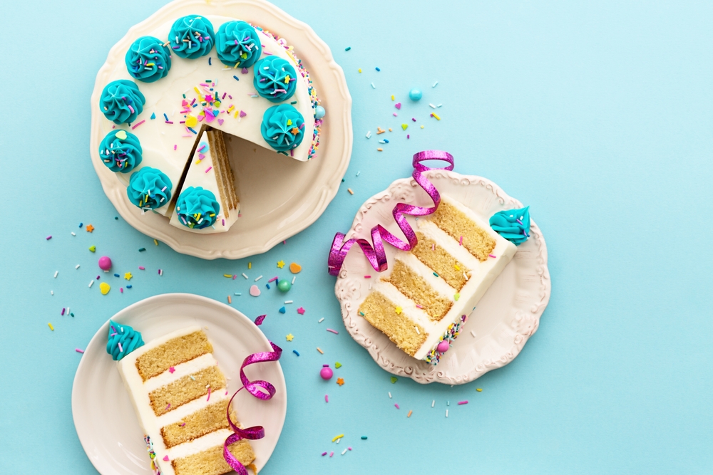Como escolher o bolo de aniversário perfeito: sabores e estilos