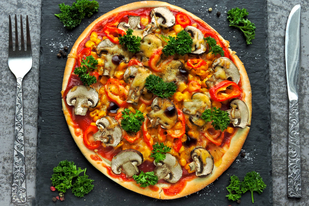 pizza vegetariana de cogumelo - Assaí Atacadista