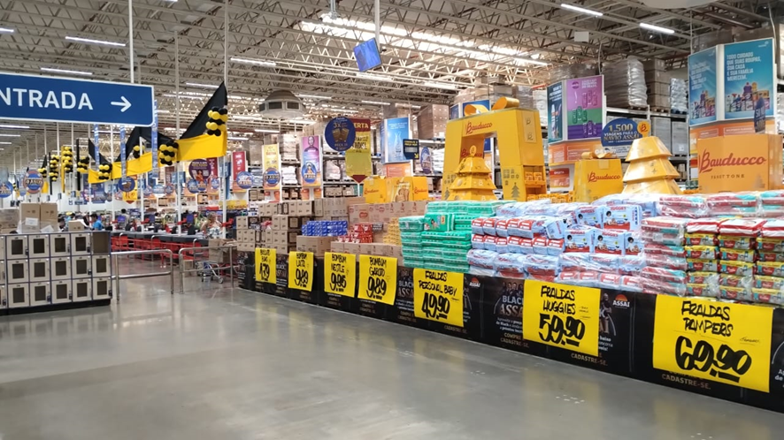 Entrada de uma loja do Assaí Atacadista na Black Friday (Foto: divulgação/Assaí Atacadista)